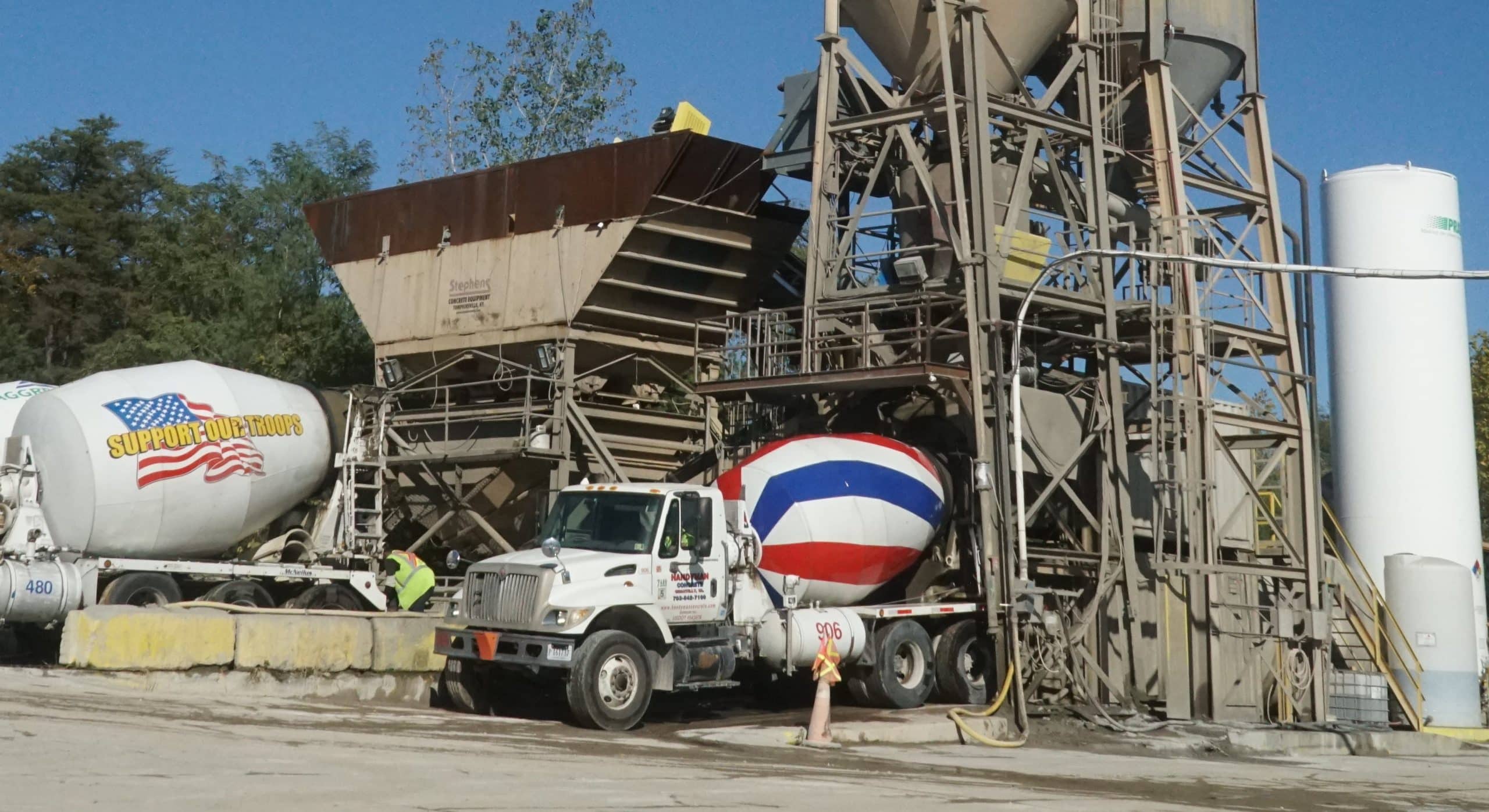 Concrete Northern VA specialty concrete provider. Delivery Supplies